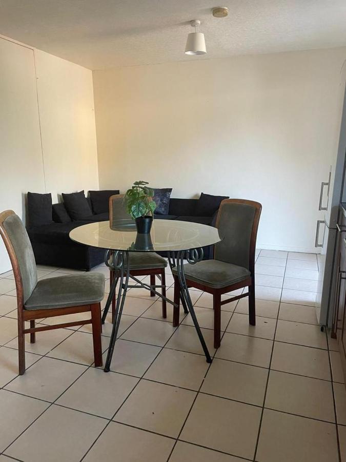 Single And Doubles Rooms Close To Central London Londres Exterior foto